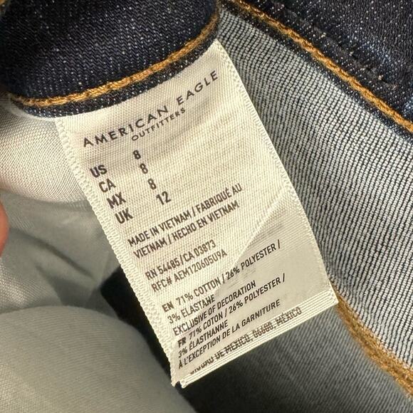 American Eagle Blue Dark Stone Wash Stretch Hi-Rise Cuffed Jean Shorts Sz 8 - Picture 8 of 11